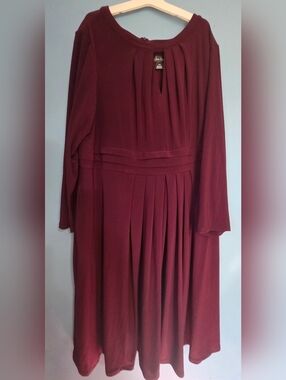 Elegant Jessica Howard Women's Long Sleeve Midi Dress in Burgundy 24W Plus Sized